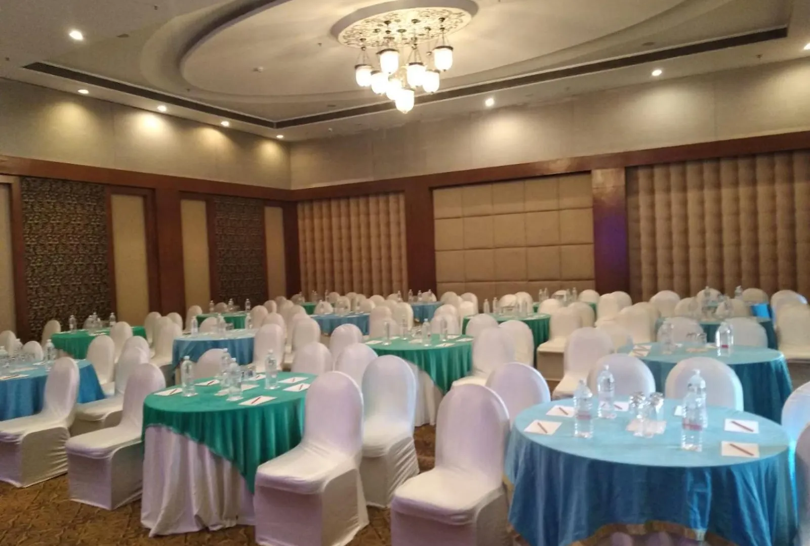 Ramada By Wyndham Udaipur Resort And Spa